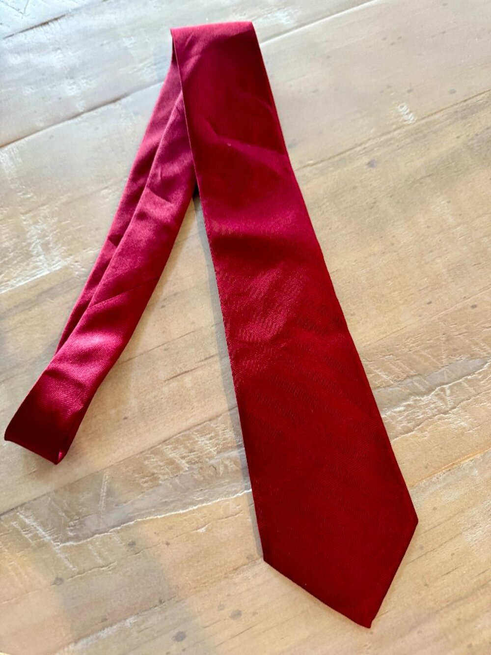 Vintage Oleg Cassini by Burma Men's Red Chevron Herringbone Silk Blend Tie